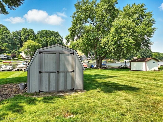196 E Mohawk Dr, Malvern, OH 44644 - photo 46