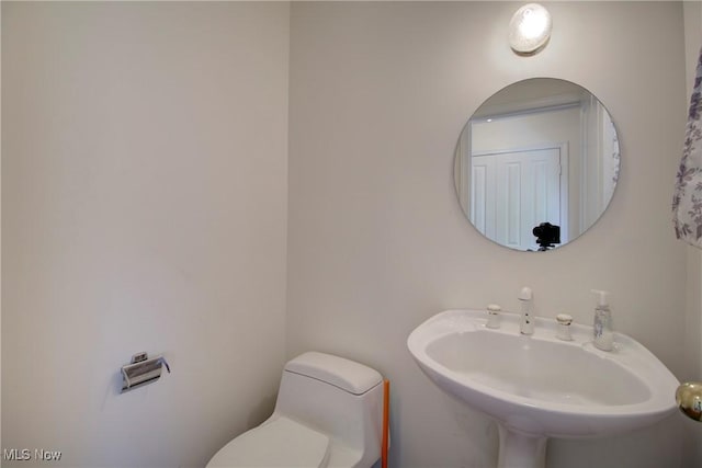 181 Seminary St, Berea, OH 44017 - bathroom featuring toilet and a sink