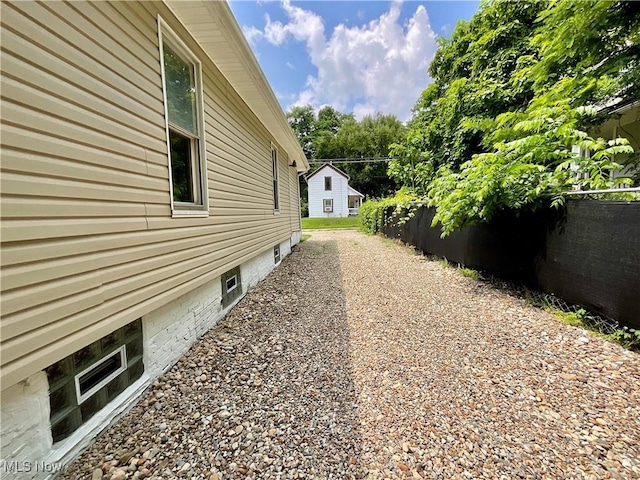 1063 Raymond St, Akron, OH 44307 - photo 3
