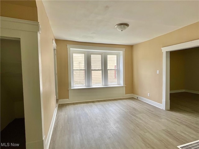 1063 Raymond St, Akron, OH 44307 - photo 6