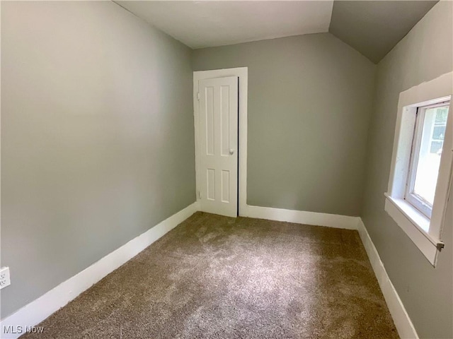 1063 Raymond St, Akron, OH 44307 - photo 18