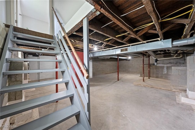 1014 Noble St E, Alliance, OH 44601 - view of unfinished basement