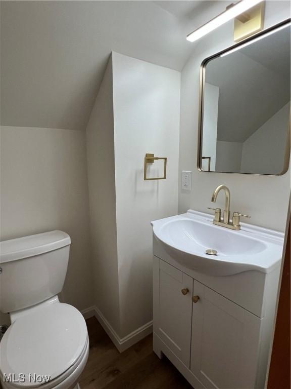 144 Carroll Ave, Painesville, OH 44077 - photo 25