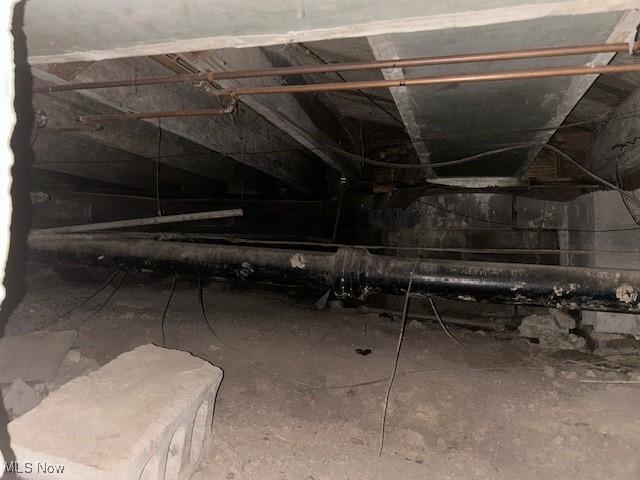 175 Curtis Dr, Avon Lake, OH 44012 - inside crawl space