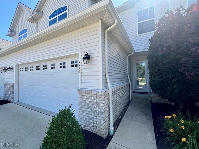 824 Wildberry Cir, Avon Lake, OH 44012 - photo 2