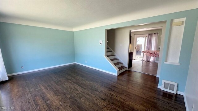 30616 Clarmont Rd, Willowick, OH 44095 - photo 11