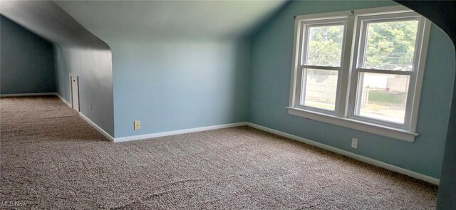 30616 Clarmont Rd, Willowick, OH 44095 - photo 16