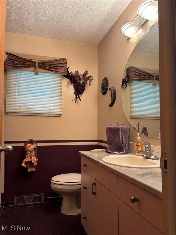 25453 Bryden Rd, Beachwood, OH 44122 - photo 9