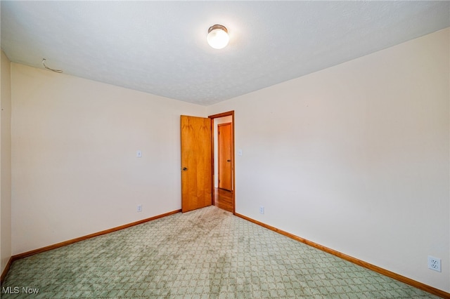 2716 Russell Rd, Ashtabula, OH 44004 - photo 24