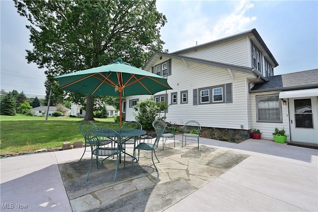 891 Park Ave, Amherst, OH 44001 - photo 2