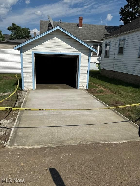 218 Vine St, Coshocton, OH 43812 - view of garage