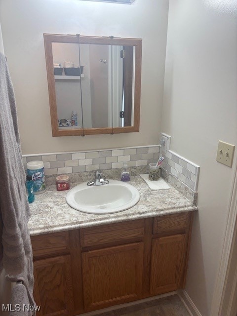 209 Potters Cir, Girard, OH 44420 - bathroom with vanity