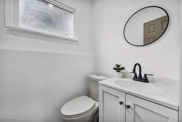 2162 Daniels Ave, Akron, OH 44312 - half bath featuring vanity and toilet