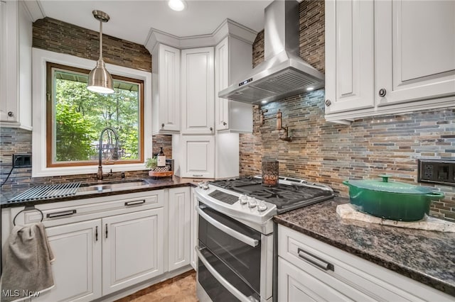 5108 Great Oaks Pkwy, Independence, OH 44131 - kitchen featuring wall chimney range hood, double oven range, and backsplash