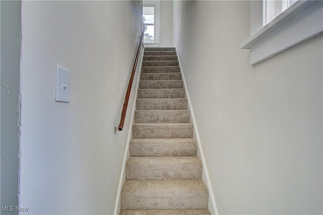 3918 Fairmount Blvd NE, Canton, OH 44705 - photo 17