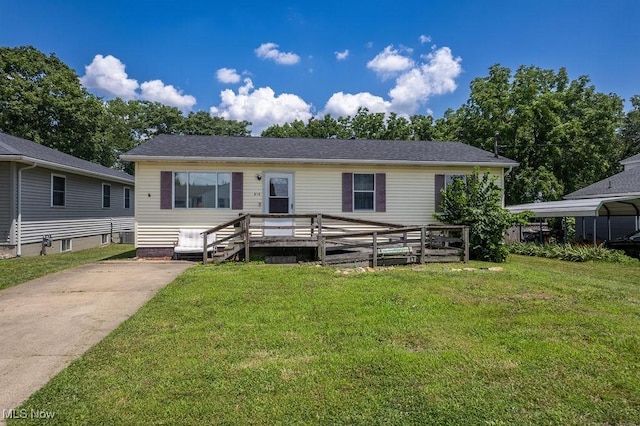 810 Leonard Ave, Belpre, OH 45714 - photo 1