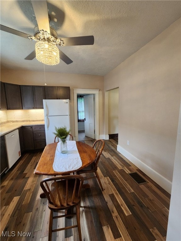 600 Orchard Ave, Cambridge, OH 43725 - dining space with a ceiling fan, dark wood-style flooring, and a textured ceiling