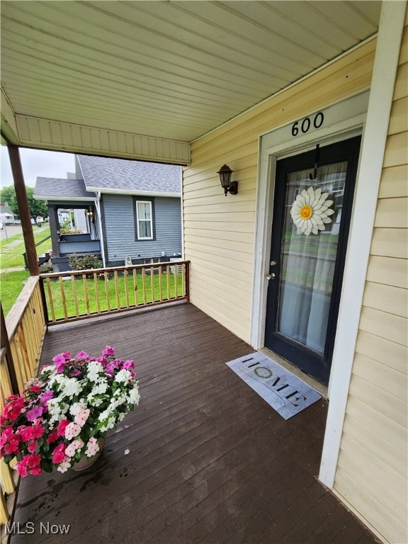 600 Orchard Ave, Cambridge, OH 43725 - view of porch