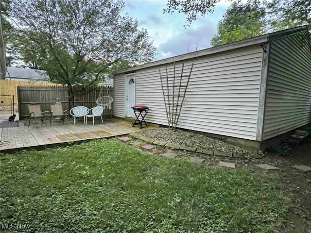 675 E 8th St, Salem, OH 44460 - view of outdoor structure