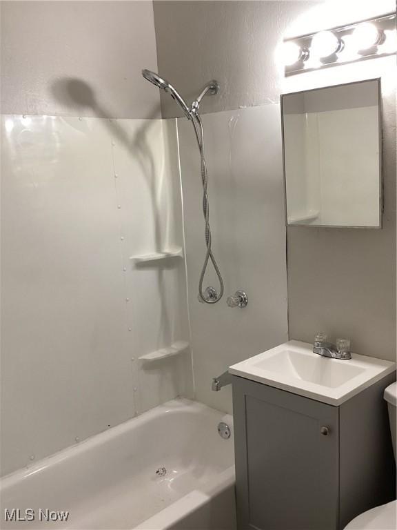3324 E 128th St, Cleveland, OH 44120 - photo 18