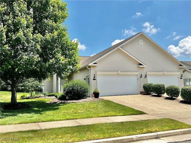 2430 Wright State Dr SE, Massillon, OH 44646 - photo 1