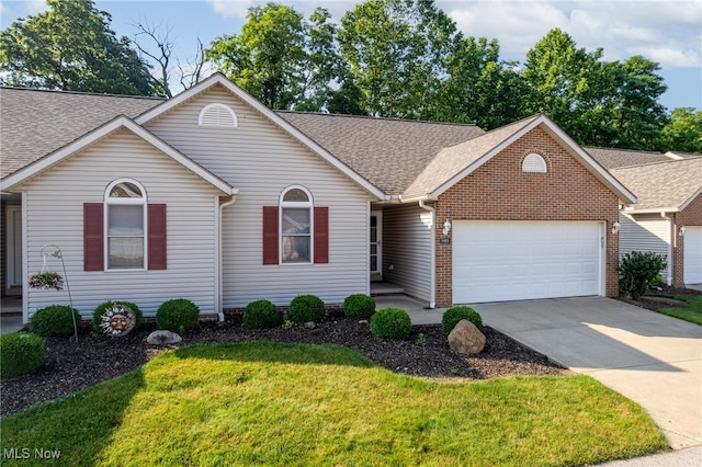1435 Waters Edge Dr, Akron, OH 44313 - photo 2