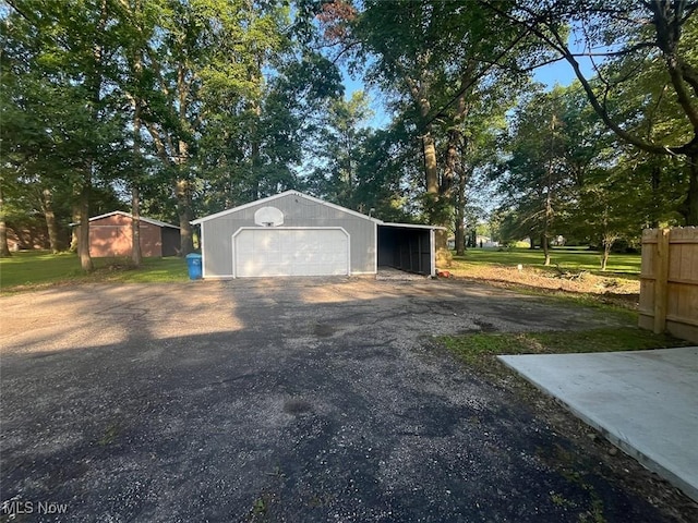 3402 Easton Rd, Norton, OH 44203 - garage featuring a detached garage