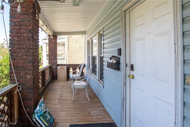 1289 W 115th St, Cleveland, OH 44102 - view of porch