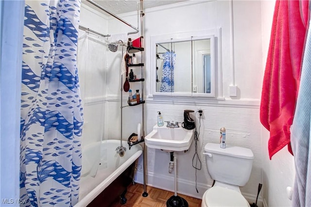 1289 W 115th St, Cleveland, OH 44102 - full bath with toilet and shower / bathtub combination with curtain