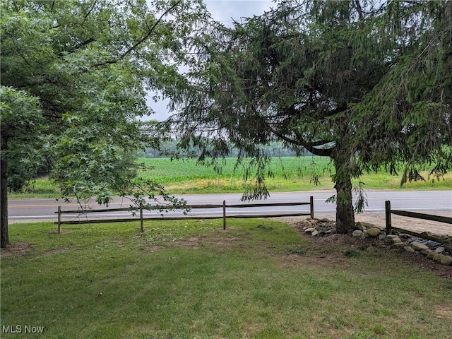 4562 Erie Ave NW, Canal Fulton, OH 44614 - view of green lawn