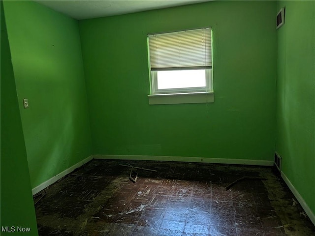 4562 Erie Ave NW, Canal Fulton, OH 44614 - unfurnished room with baseboards