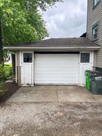 202 N Ray St, Baltic, OH 43804 - view of garage