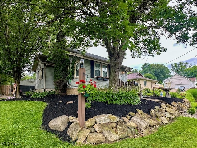 220 N Cleveland Ave, Niles, OH 44446 - view of front facade