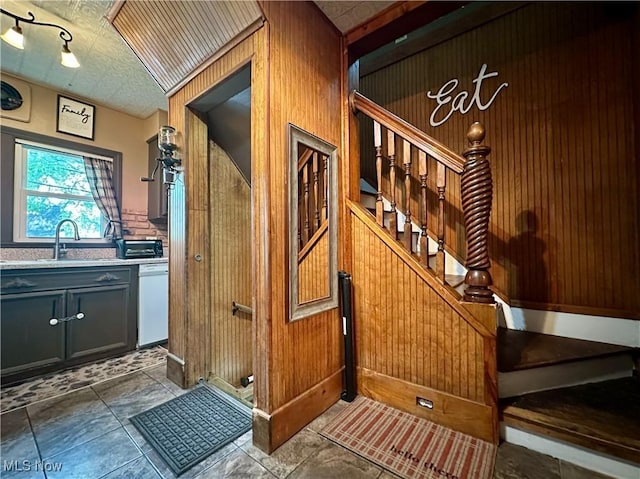 220 N Cleveland Ave, Niles, OH 44446 - stairs featuring wood walls