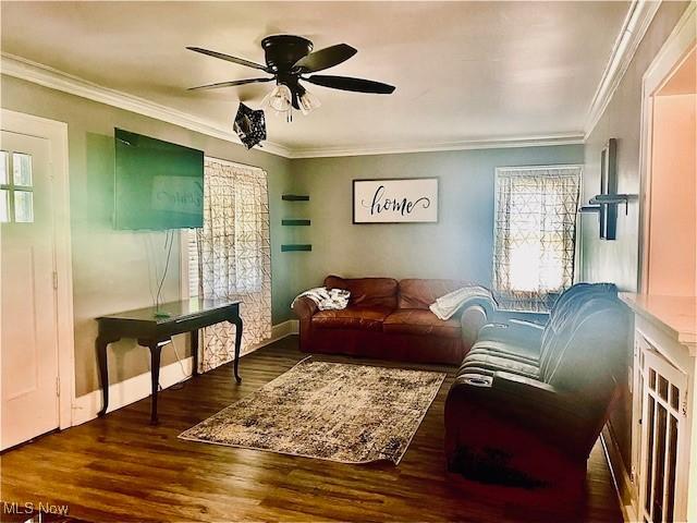 127 William St, Struthers, OH 44471 - living area featuring plenty of natural light, ceiling fan, wood finished floors, and ornamental molding