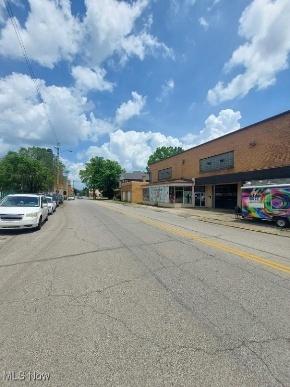235 N 5th St, Steubenville, OH 43952 - photo 4
