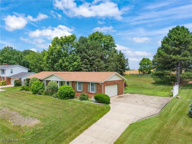 1133 Scenicrest St NW, Uniontown, OH 44685 - photo 2