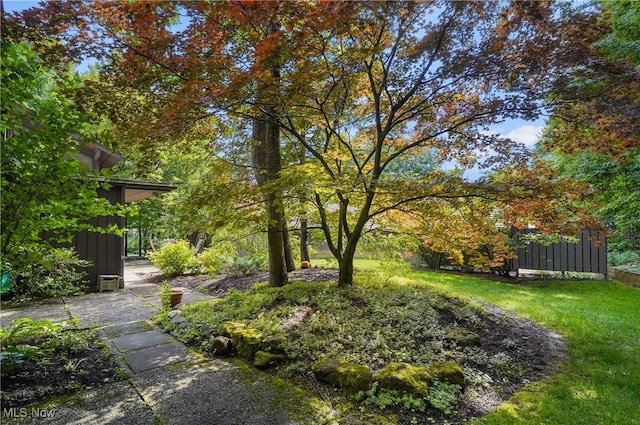 680-7 Windward Dr, Aurora, OH 44202 - view of yard