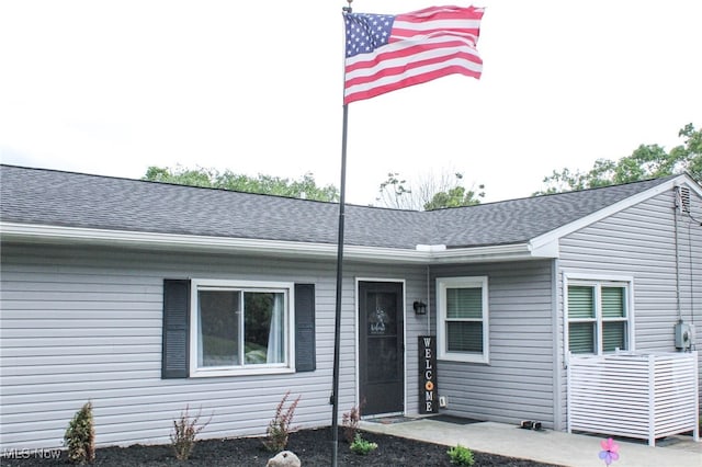 6221 Gault Rd, Canfield, OH 44406 - view of front of property with roof with shingles