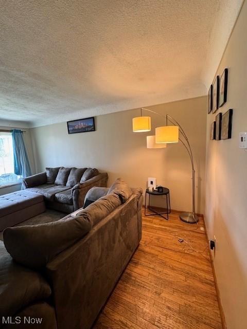 10609 Mccracken Blvd, Garfield Heights, OH 44125 - photo 10
