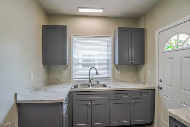 546 W Harrison St, Alliance, OH 44601 - photo 11