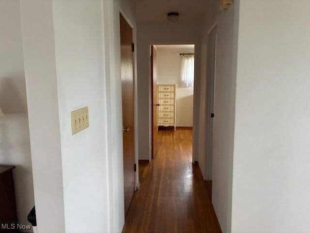 120 Braxton Rd, Weirton, WV 26062 - hall featuring dark wood-style floors