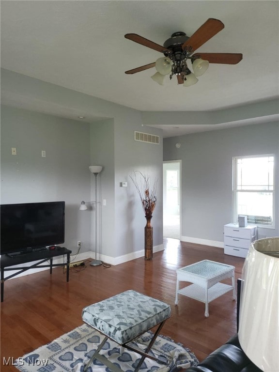 54856 Winding Hill Rd, Bellaire, OH 43906 - living area featuring ceiling fan and wood finished floors