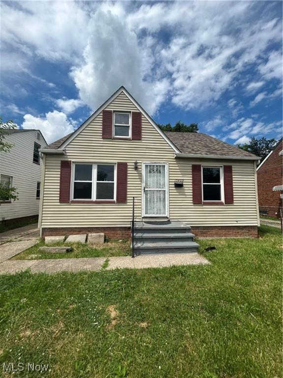 15409 Harvard Ave, Cleveland, OH 44128 - photo 1