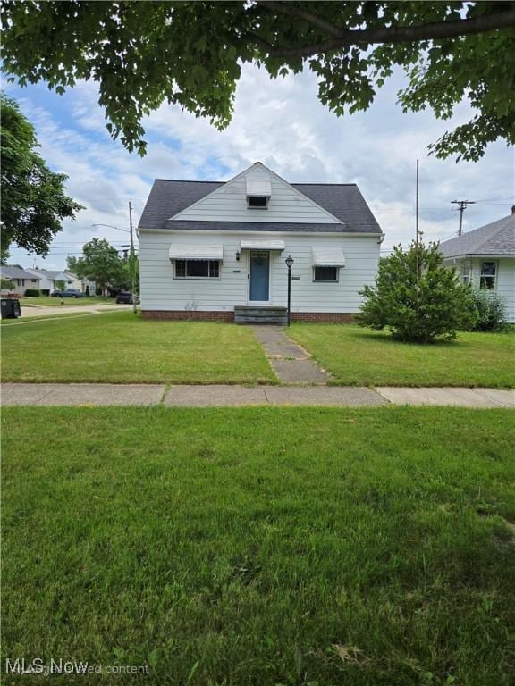 9307 Biddulph Rd, Brooklyn, OH 44144 - photo 1