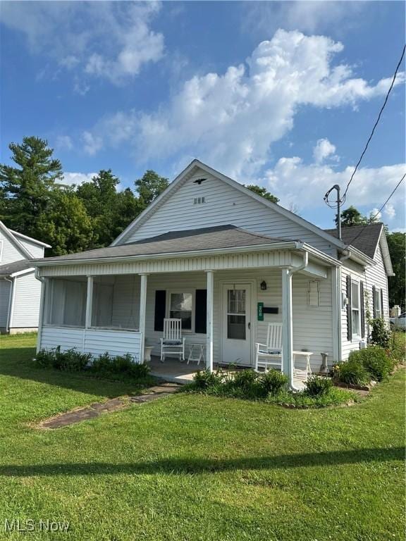 208 Center St, Woodsfield, OH 43793 - photo 1