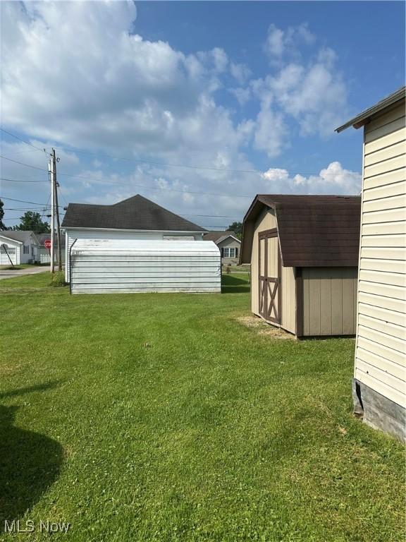 208 Center St, Woodsfield, OH 43793 - photo 39