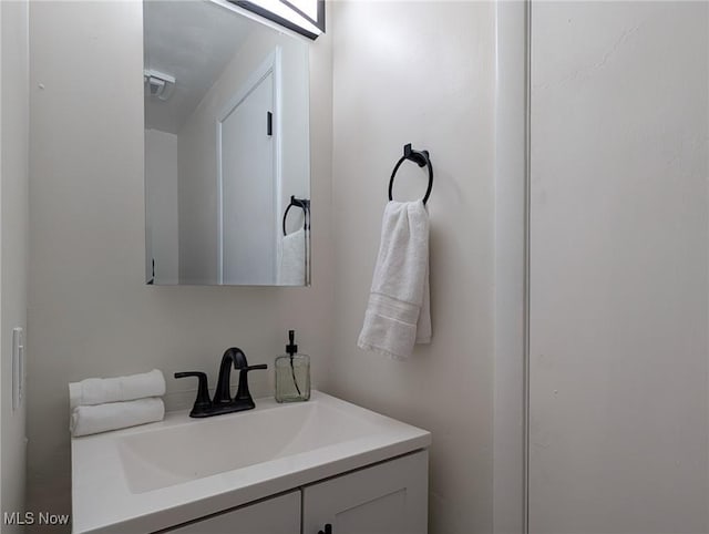 1338 20th St SW, Massillon, OH 44647 - bathroom featuring vanity
