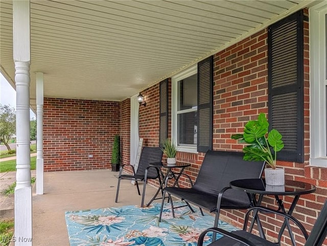 1338 20th St SW, Massillon, OH 44647 - view of covered porch