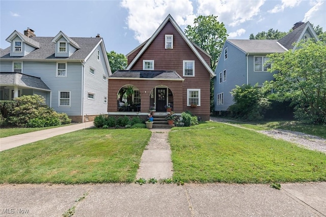 927 Roanoke Rd, Cleveland Heights, OH 44121 - photo 1